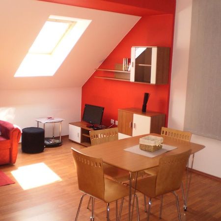 Apartments Petar Pan Krapinske Toplice Pokoj fotografie