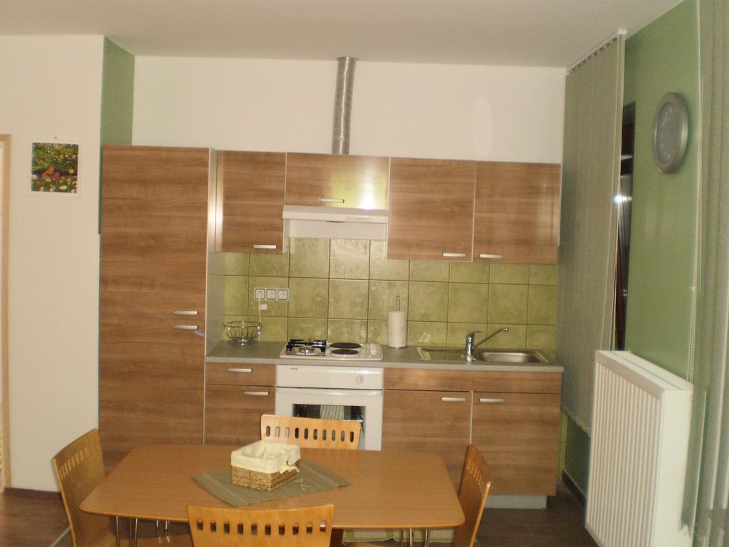 Apartments Petar Pan Krapinske Toplice Pokoj fotografie