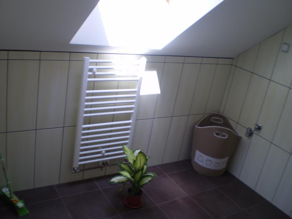 Apartments Petar Pan Krapinske Toplice Pokoj fotografie