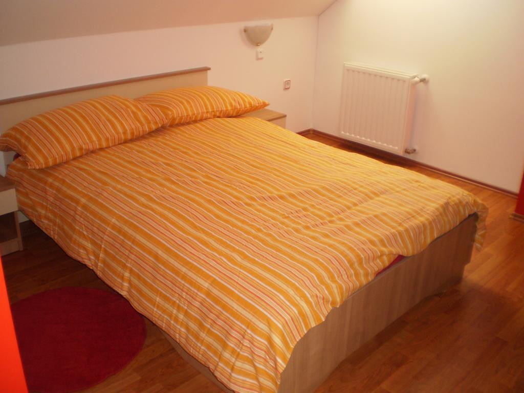 Apartments Petar Pan Krapinske Toplice Pokoj fotografie